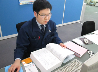釧路支店･海運課　入社2年目　渡邊裕紀
